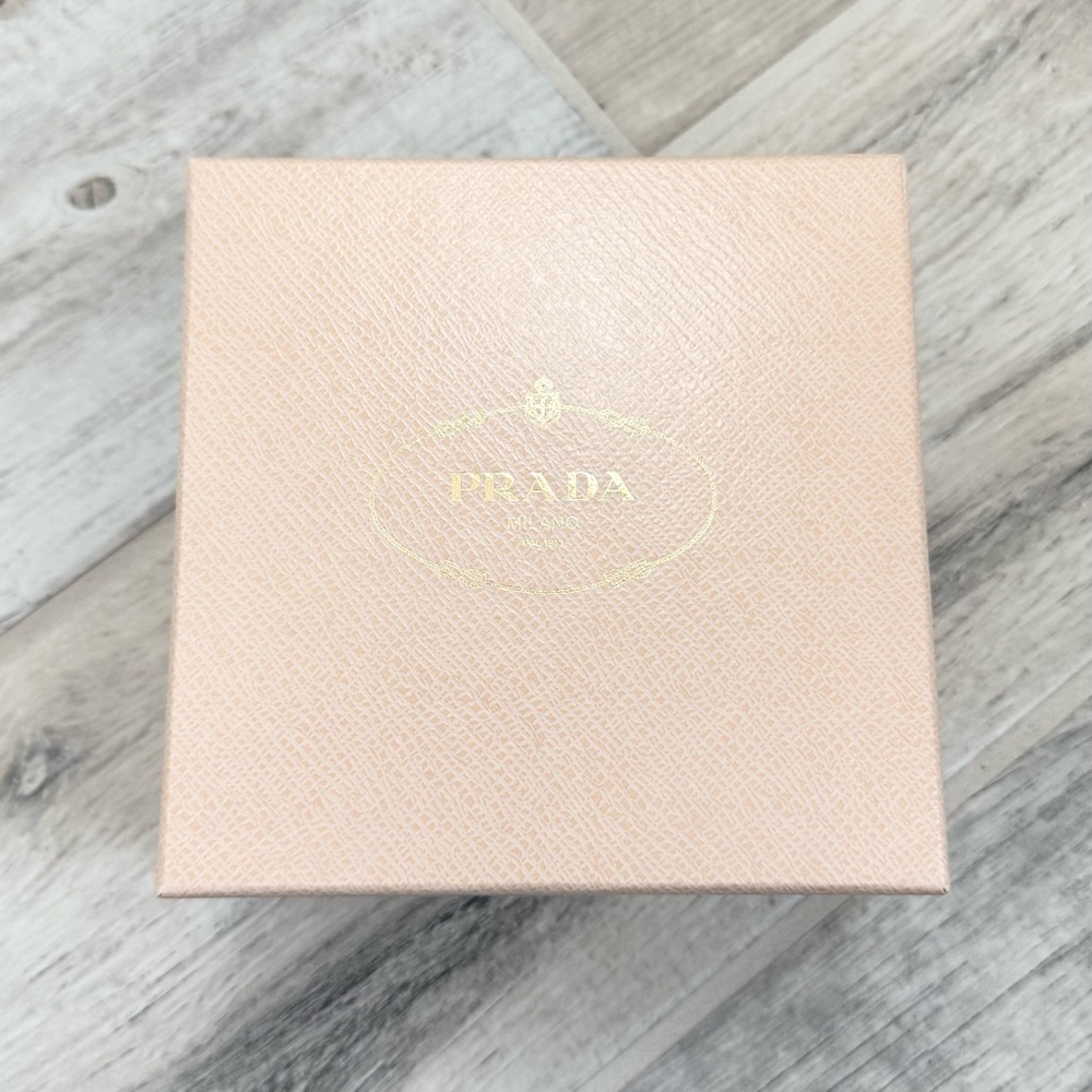 Prada Storage Box #131 - Picture 2 of 7